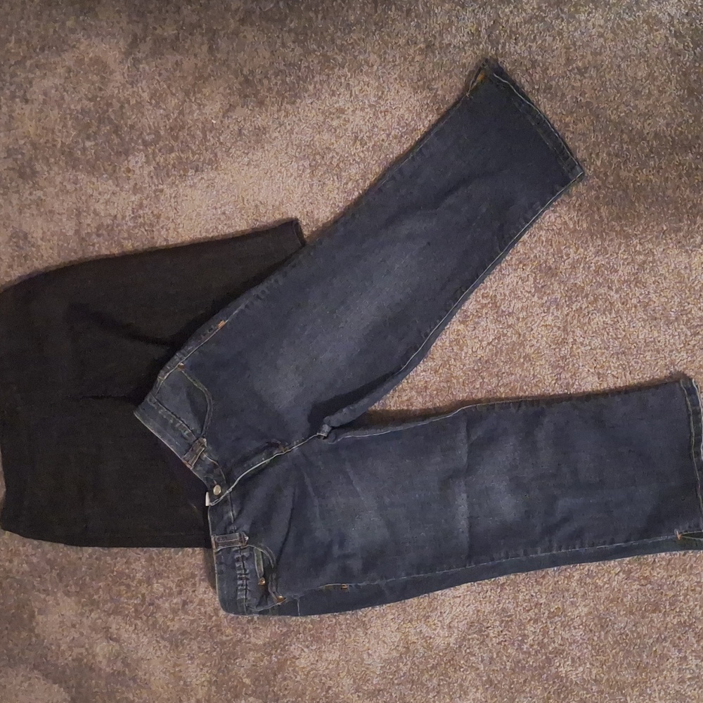 Stylish Denim Blue Capris Jeans
